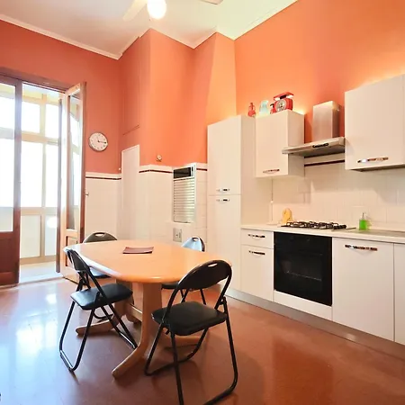 Dimora Cavour Apartment *